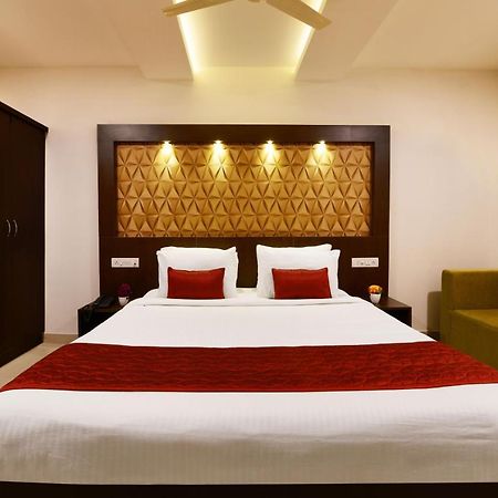 Hotel Bv Colours By Rivido, Begur Main Road Bangalore Esterno foto