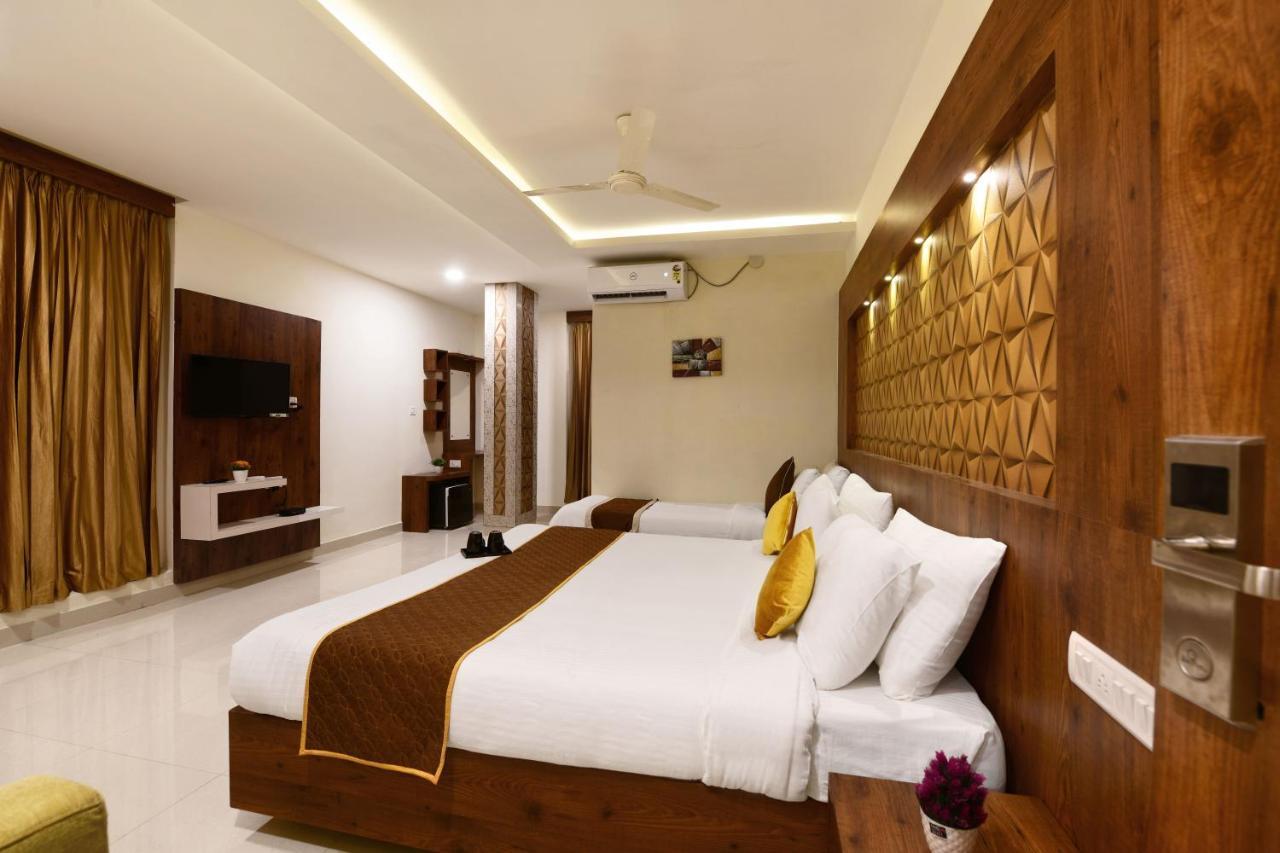 Hotel Bv Colours By Rivido, Begur Main Road Bangalore Esterno foto