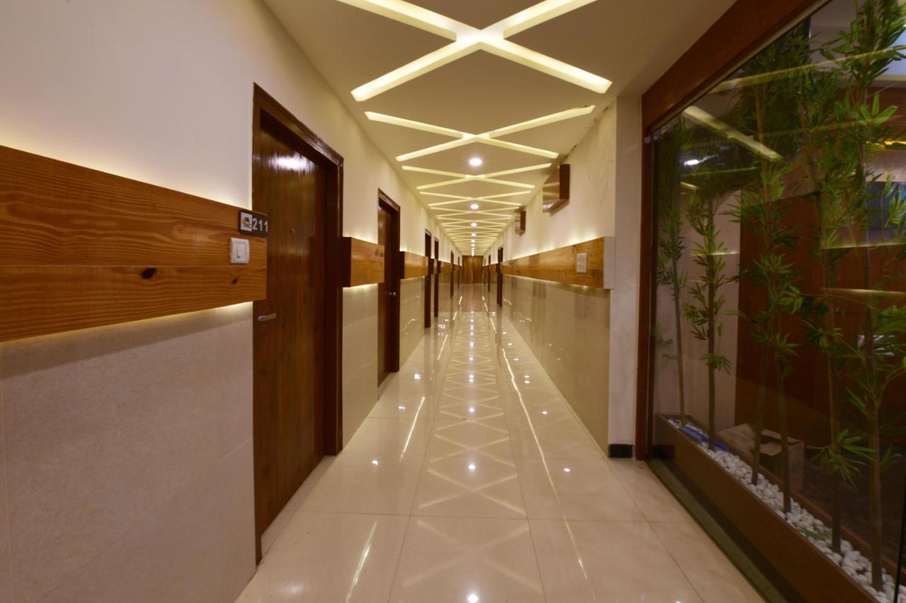 Hotel Bv Colours By Rivido, Begur Main Road Bangalore Esterno foto