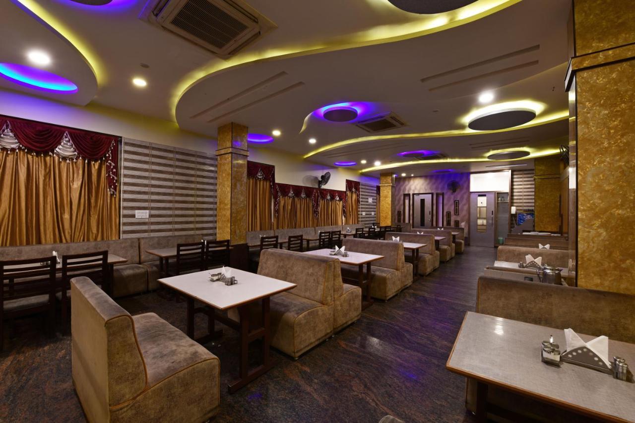Hotel Bv Colours By Rivido, Begur Main Road Bangalore Esterno foto