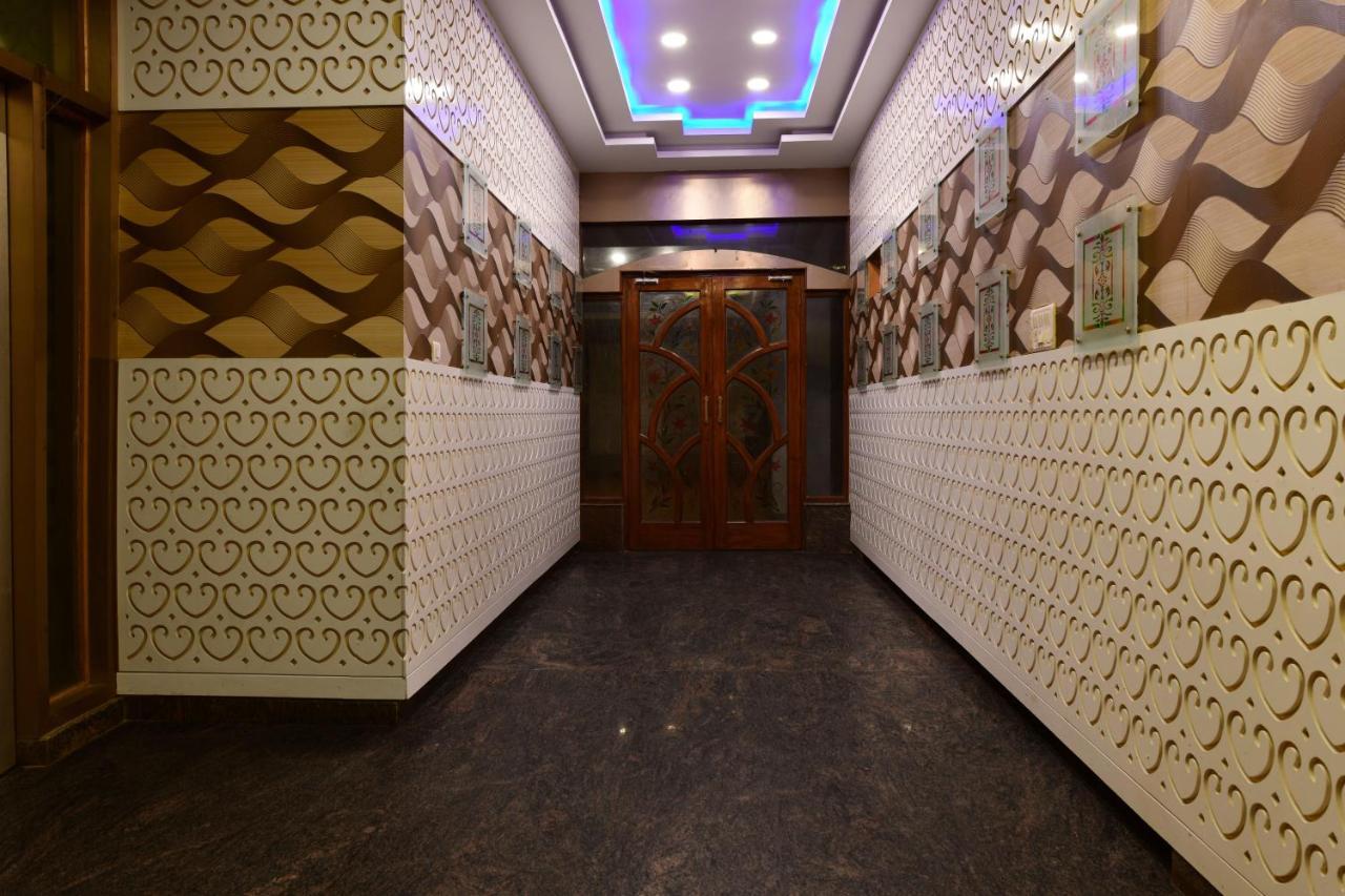 Hotel Bv Colours By Rivido, Begur Main Road Bangalore Esterno foto
