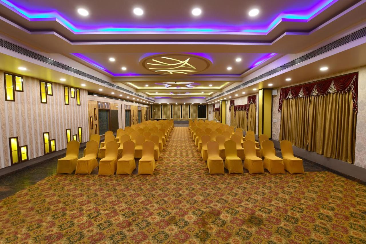 Hotel Bv Colours By Rivido, Begur Main Road Bangalore Esterno foto